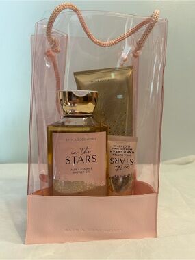 Bath & Body Works In The Stars Pink & Gold Gift Set